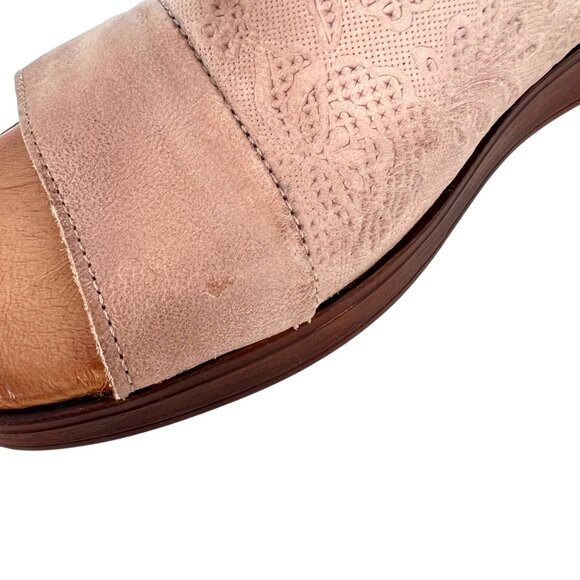 Miz Mooz Guava Lace-Embossed Leather Slingback Sandals Size 39 EU 9 US - Picture 7 of 14